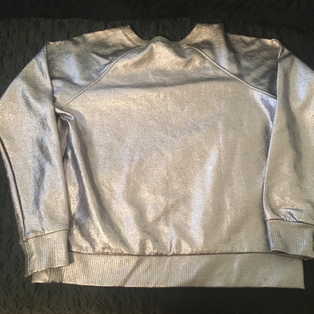 Hot Topic Pewter/dark silver sweatshirt. - Picture 4 of 5